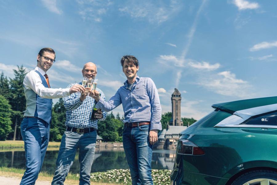  Tesla Model S 85 Performance Shooting Brake by RemetzCar 2018 года  (фото 14 из 99)